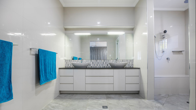 White-bathroom-interior
